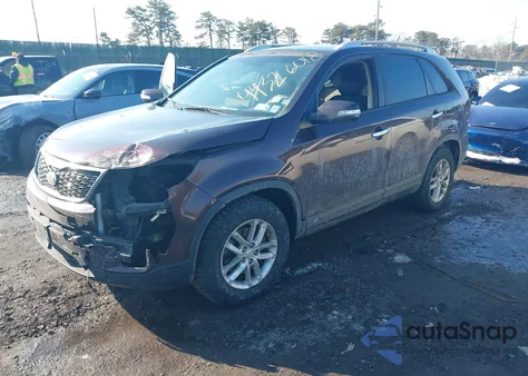 2014 Kia Sorento Lx V6 z USA, uszkodzony, nr VIN 5XYKTDA79EG482276